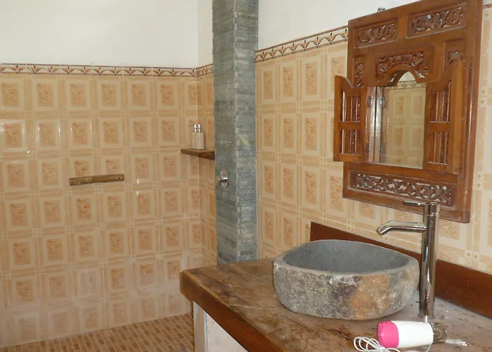 Guest house Vienna Amed (Bali)
